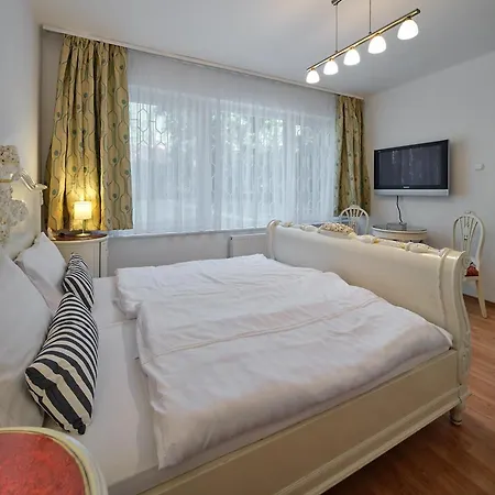 Nyaraló Foevenyes House Grande Balatonudvari